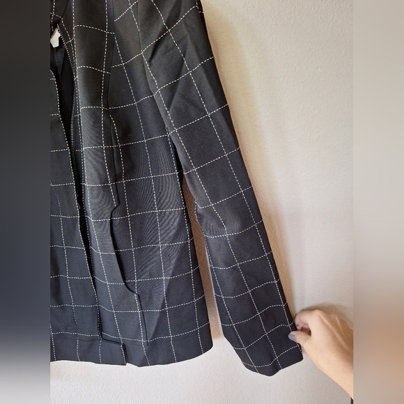Bebe Womens Black/White Checkered Full Zip Jacket Size 2 - Picture 3 of 9